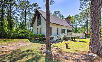Brookeland Resort Cabin w/ Golf + Lake Access