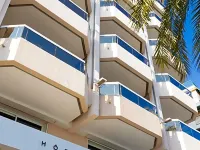 Hôtel Riva Art & Spa Hotels near شاطئ ماركي