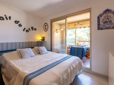 Les Regates Plage de l'Ayguade附近的飯店