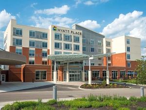 Hyatt Place Cincinnati/Sharonville Convention Cen