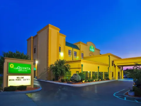 諾克斯維爾東拉昆塔温德姆套房酒店