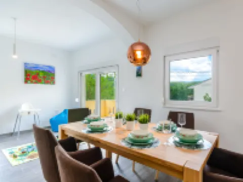 Villa Anđelika Hotéis em Drivenik