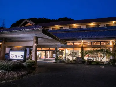 Hotel Nagato Harada Hôtels à proximité de la JR Nagatoshi station