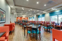 Drury Inn & Suites Phoenix Chandler Fashion Center - breakfast