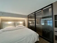 Jinduoduo High-End Apartment (Olympic Sports Center)