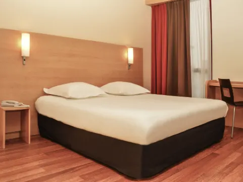 イビス ボルドー サン テミリオン