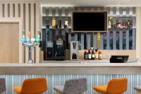Hampton by Hilton Rochdale - Bares
