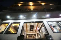 NewDelhi Hotel Citizen - parking