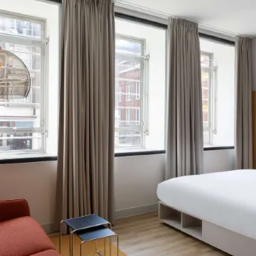 Motto by Hilton Rotterdam Blaak