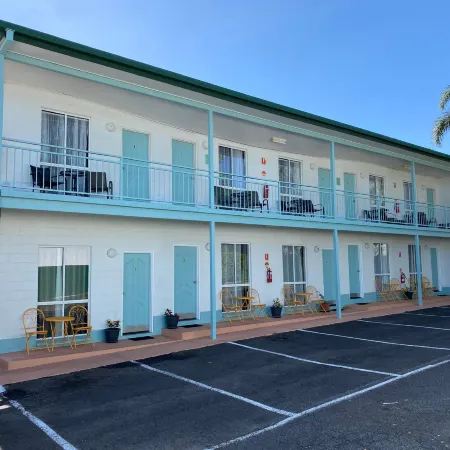 Central Point Motel