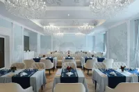 Al Aziziyah Boutique Hotel by the Torch - breakfast