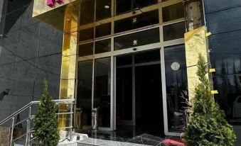 Grand Aga Hotel - Housity