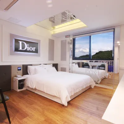 Ulsan Ktx Station Hotel Foss โรงแรมใกล้สุสานหินโบราณออนยาง
