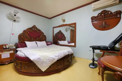 Daejeon Yongjeon Boryeong Motel Hotels near Dong-gu