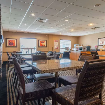Best Western Plus South Edmonton Inn Suites
