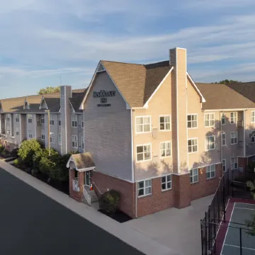 Residence Inn Boston Dedham Отели в г. Дедхэм