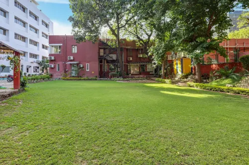 YWCA International Guest House - Homestays