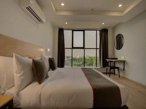 Shagun Hotel فنادق في فادودارا