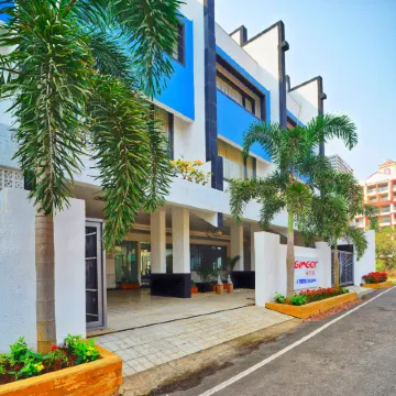 Ginger Dona Paula, Goa Отели рядом с достопримечательностью «Пляж Дона Паула»
