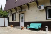 Dacha Mini-Hotel Hotel di 