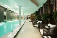 Delta Hotels by Marriott Antananarivo - Pools