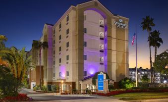 Candlewood Suites Anaheim - Resort Area