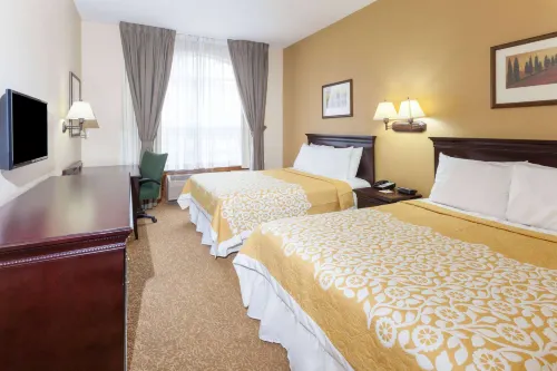 Days Inn & Suites by Wyndham Tucker/Northlake Hotels in Tucker