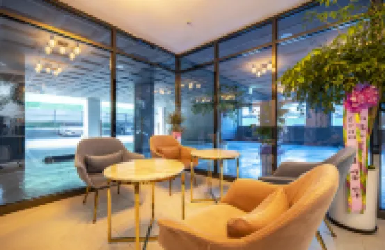 Jinhae Cherry Blossom Hotel