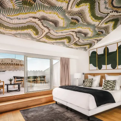 Maisons du Monde Hôtel & Suites - la Rochelle Vieux Port Hotels in der Nähe von Tour de la Grosse Horloge