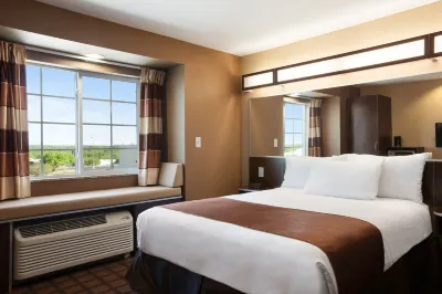 Microtel Inn & Suites by Wyndham Kenedy/Karnes City