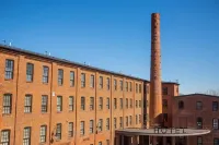Cork Factory Hotel Hotel dekat Franklin & Marshall College