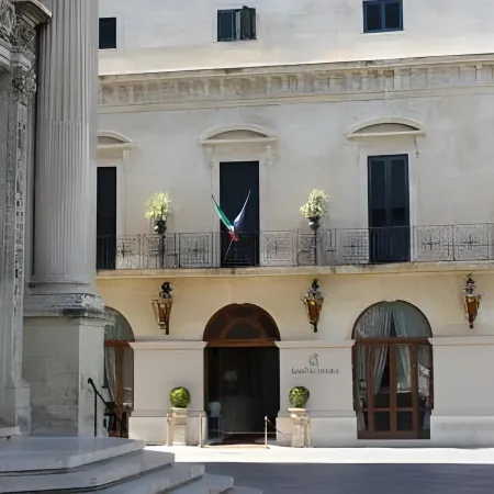 Suite Hotel Santa Chiara