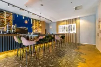 Holiday Inn ZILINA by IHG - bar