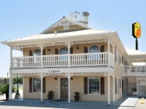 ซุปเปอร์ 8 บายวินด์แฮม โฟลีย์ โรงแรมในโฟลีย์