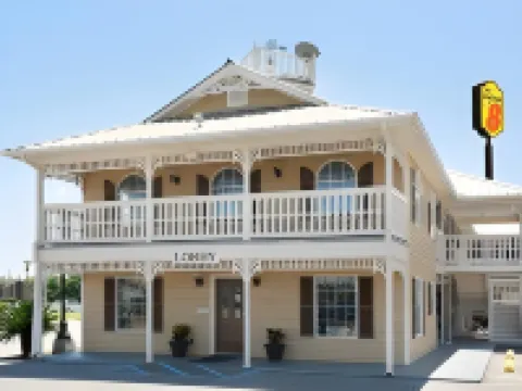 Super 8 by Wyndham Foley