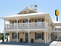 Super 8 by Wyndham Foley