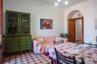 Casa Arianna, Apartment a Few Steps from the Sea Hotels in Marina di Mancaversa