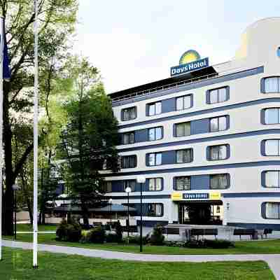 Rija VEF Hotel with Free Parking Hotel Exterior