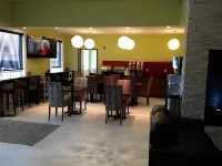 Ramada by Wyndham Carlyle Hotels in Carlyle