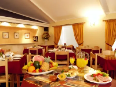 The Russel Hotel โรงแรมในคินส์น่า