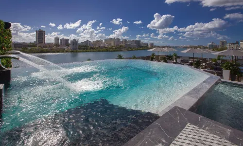 O:LV Fifty Five Hotel - Adults Only