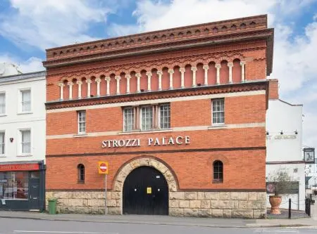 Strozzi Palace Suites by Mansley
