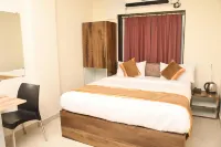 Otel