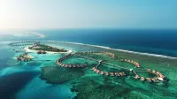 Radisson Blu Resort Maldives - Pools