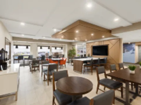 ฮอลิเดย์ อินน์ เอ็กซ์เพรส โฮเทล แอนด์ สวีทส์ แดนเบอรี - I-84 บาย IHG โรงแรมในแดนเบอรี