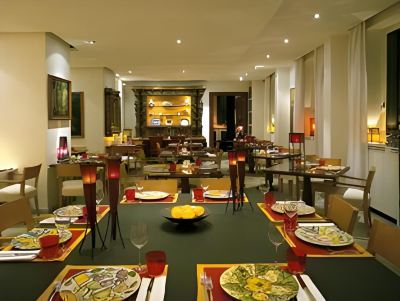 レストラン ホテル ラファエル ルレ&シャトーの写真