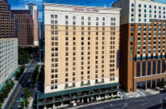 Hampton Inn & Suites Austin Downtown