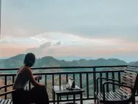 Baan Hom Muen Li - con vista montagne