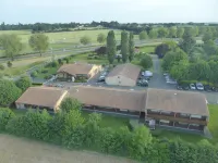 Kyriad Niort Est - la Crèche Các khách sạn ở Chauray