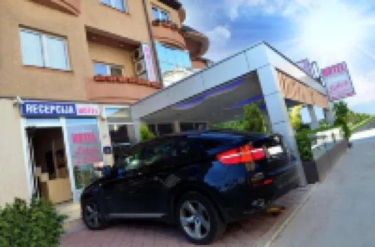 Garni Hotel Lotos Hôtels à : 